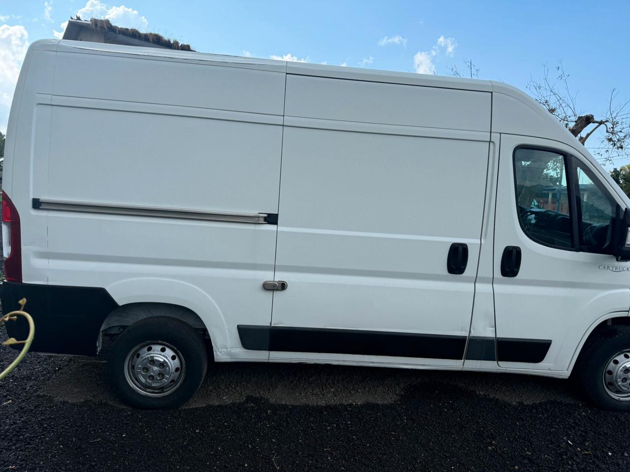 Peugeot Boxer 330 2.2 BlueHDi 140 S&S PC-TN Furgone