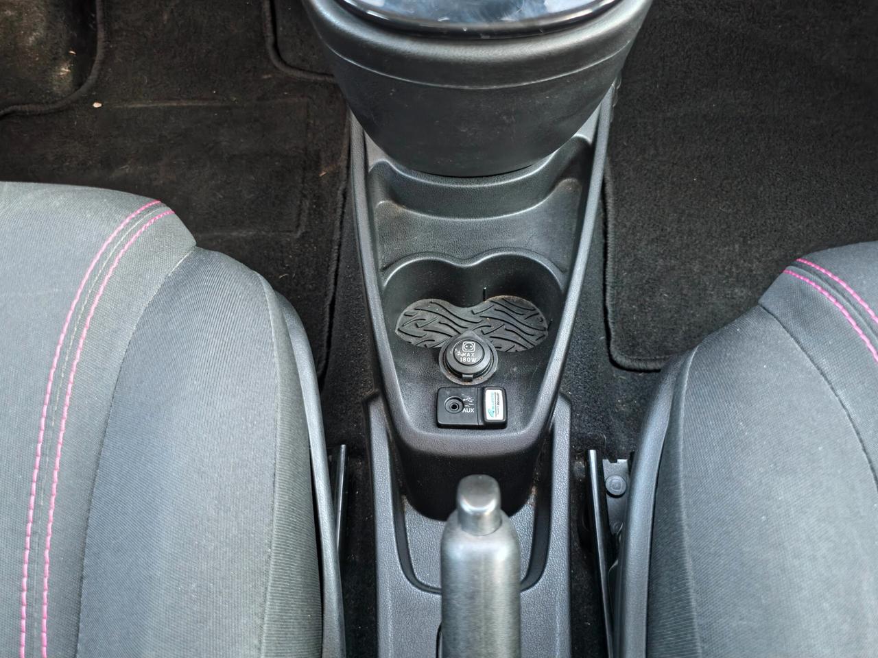 Lancia Ypsilon 1.2 69 CV 5 porte S&S Silver E5B Manuale NEO 2013