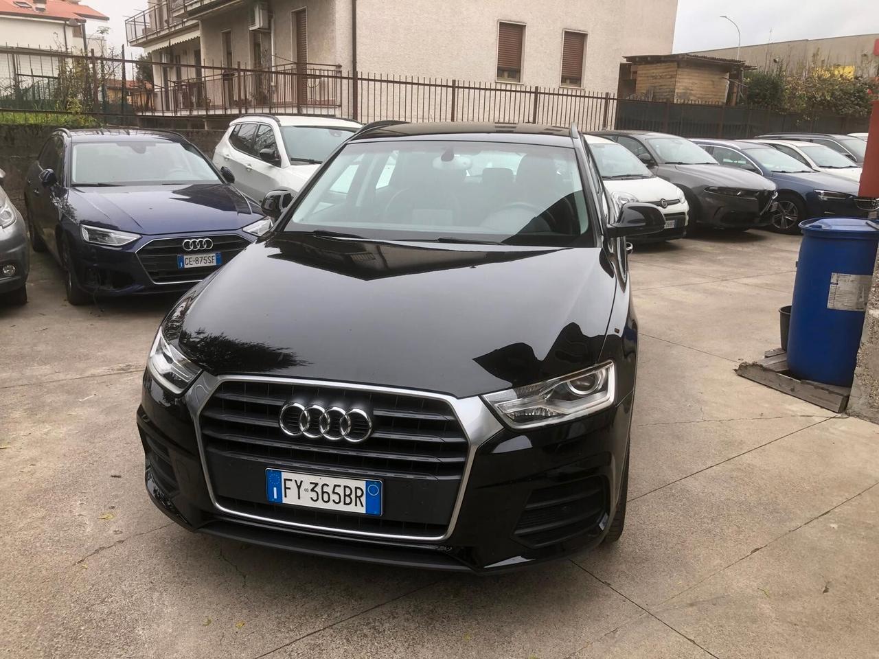 Audi Q3 2.0 TDI 150 CV Business
