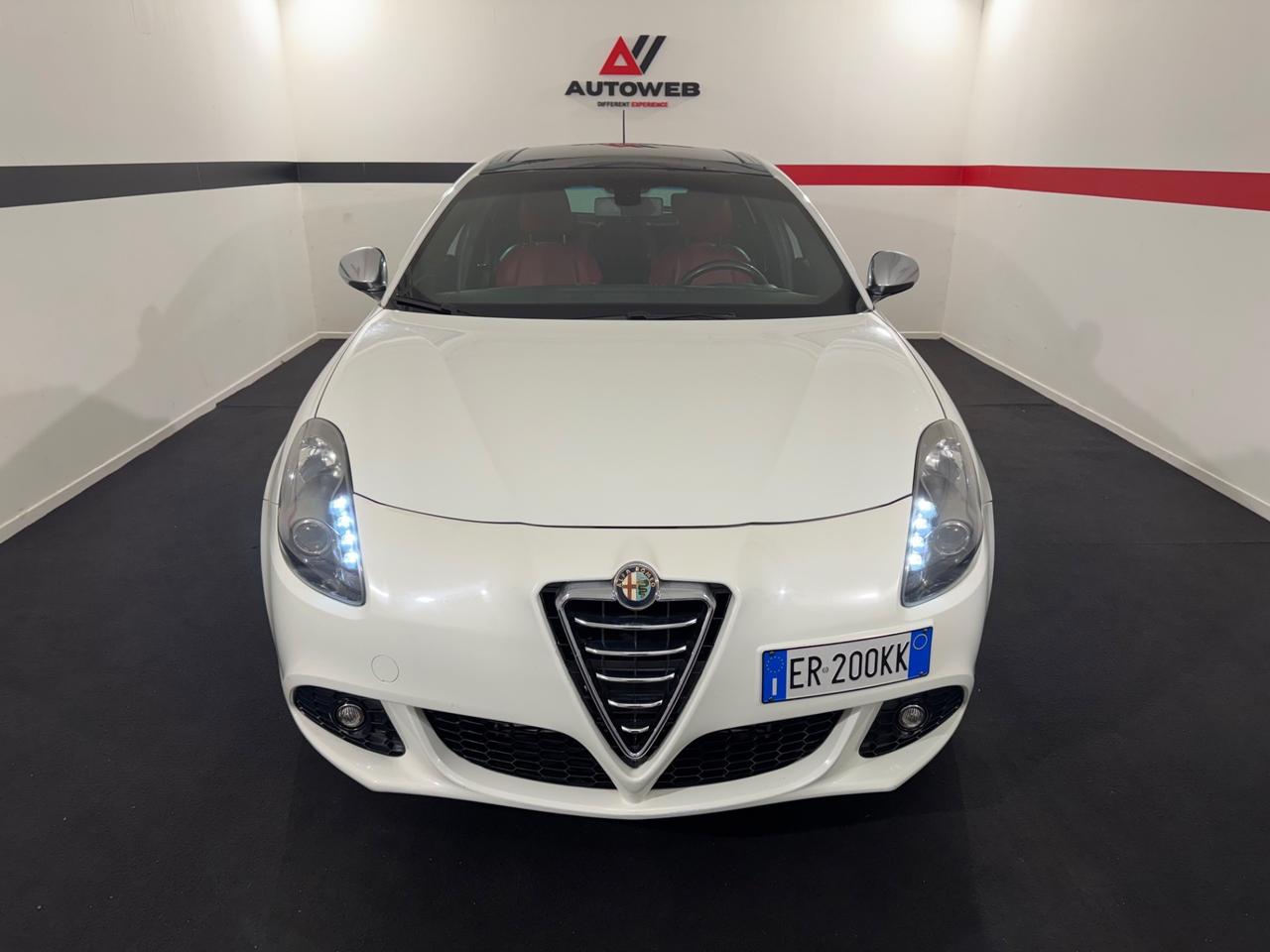 Alfa Romeo Giulietta Exclusive FULL OPTIONAL CON TETTO APRIBILE