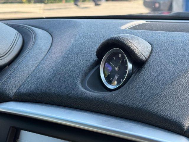MASERATI Ghibli V6 Diesel 275 CV