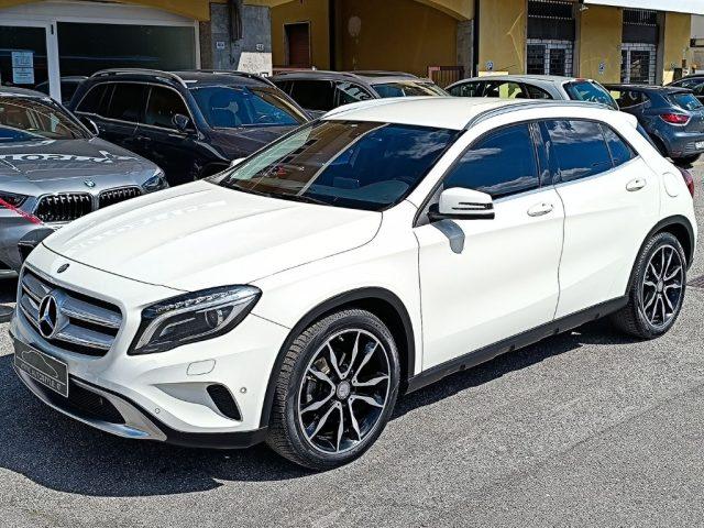 MERCEDES-BENZ GLA 200 CDI Automatic 4Matic Sport 2.2 4x4