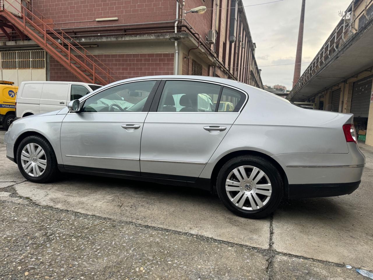 Volkswagen Passat 2.0 16V TDI Highline 2007