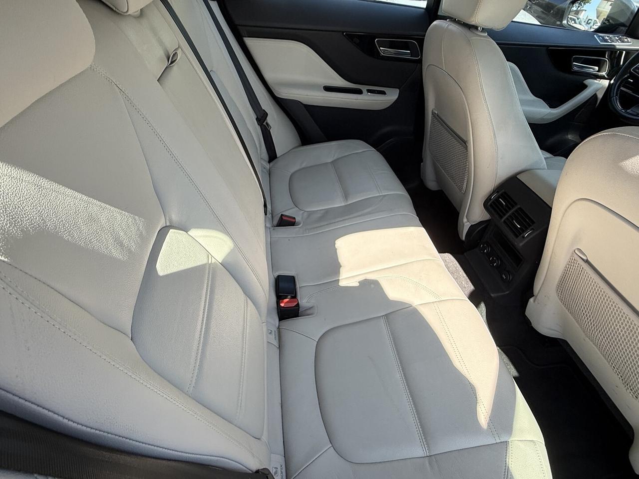 JAGUAR F PACE FULL OPTIONAL PERFETTA