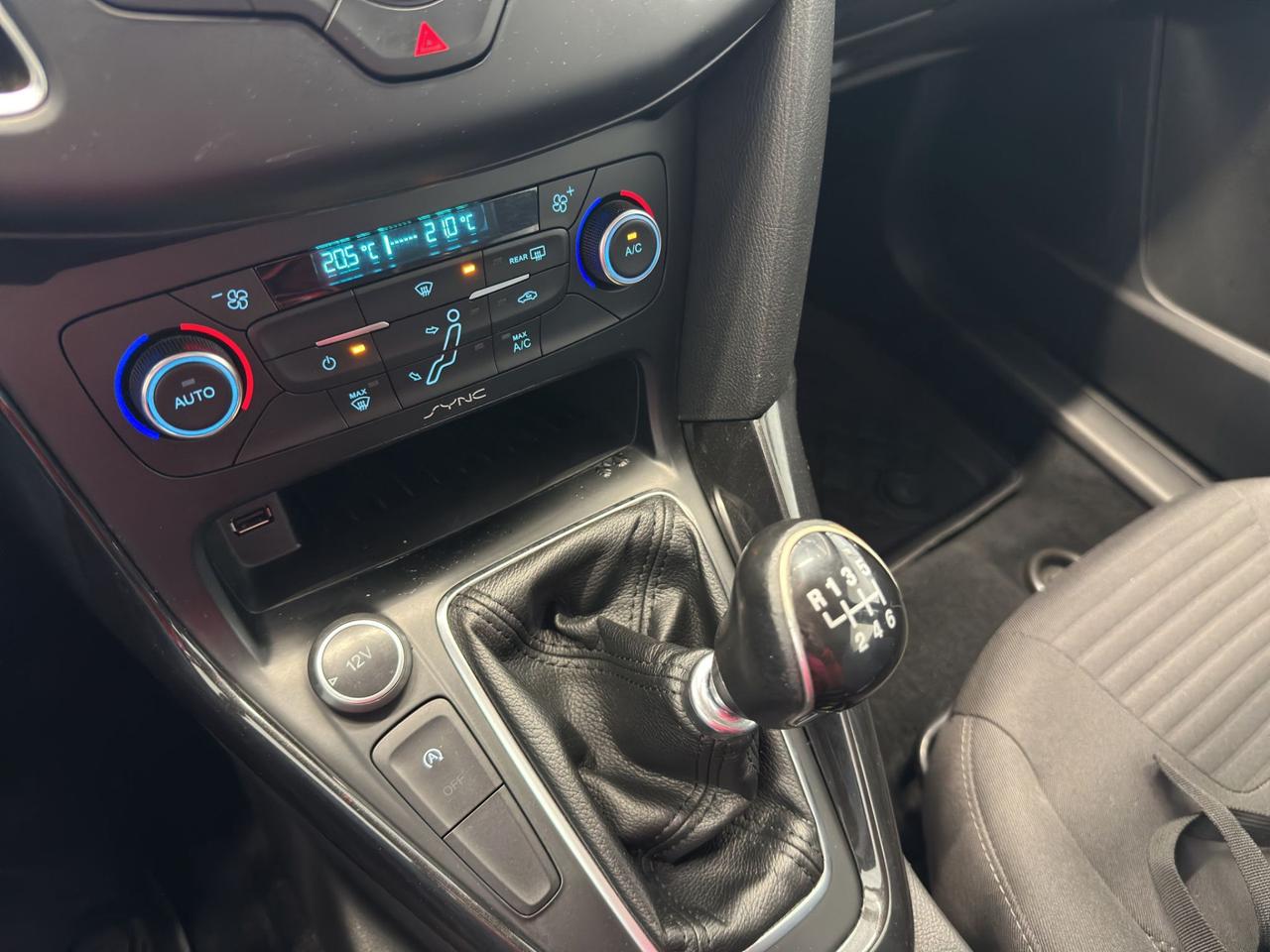 Ford Focus 5p 1.5 tdci Titanium s&s 120cv