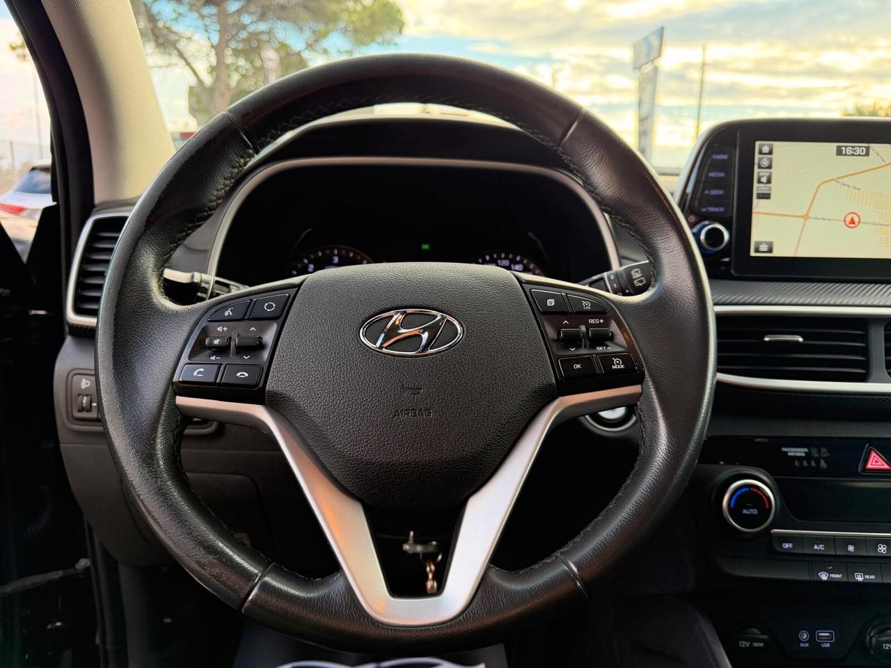 HYUNDAI TUCSON XTECH 1.6 116CV NAVI CAM AUTOCARRO ANNO 2021