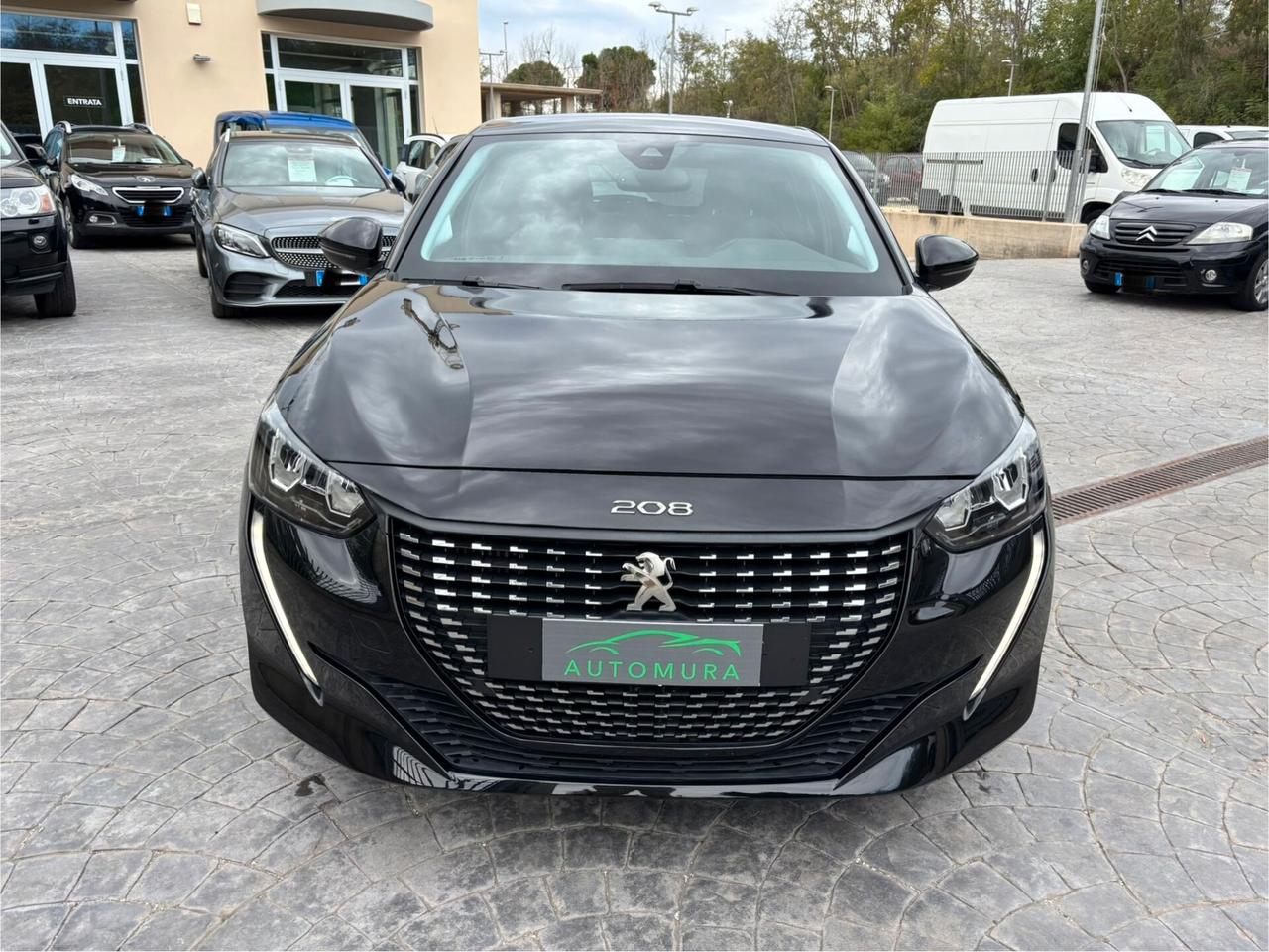 Peugeot 208 PureTech 100cv EAT8 5p Allure Pack