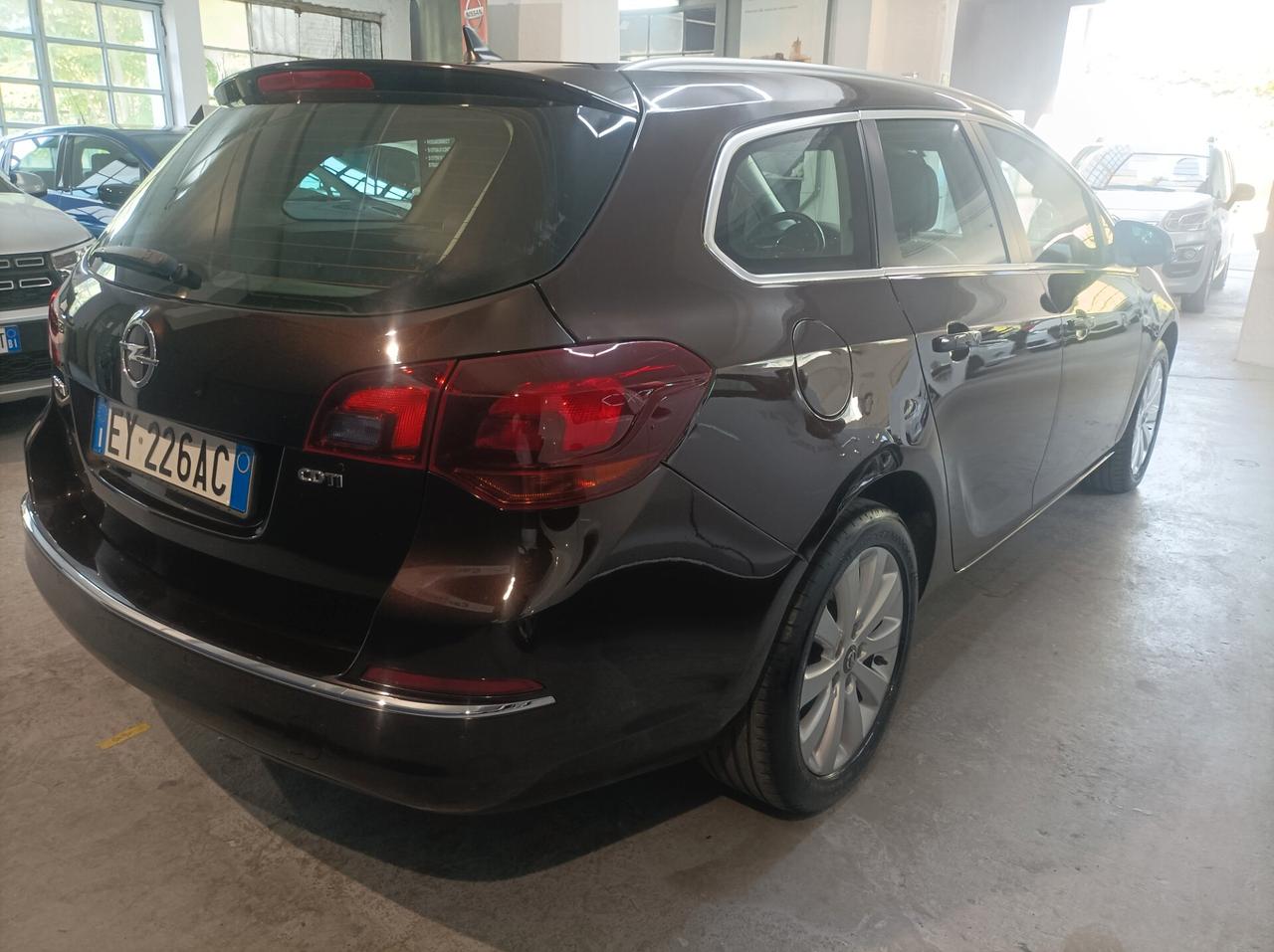 Opel Astra 1.6 CDTI 136CV EcoFLEX S&S Sport Tourer Cosmo2015