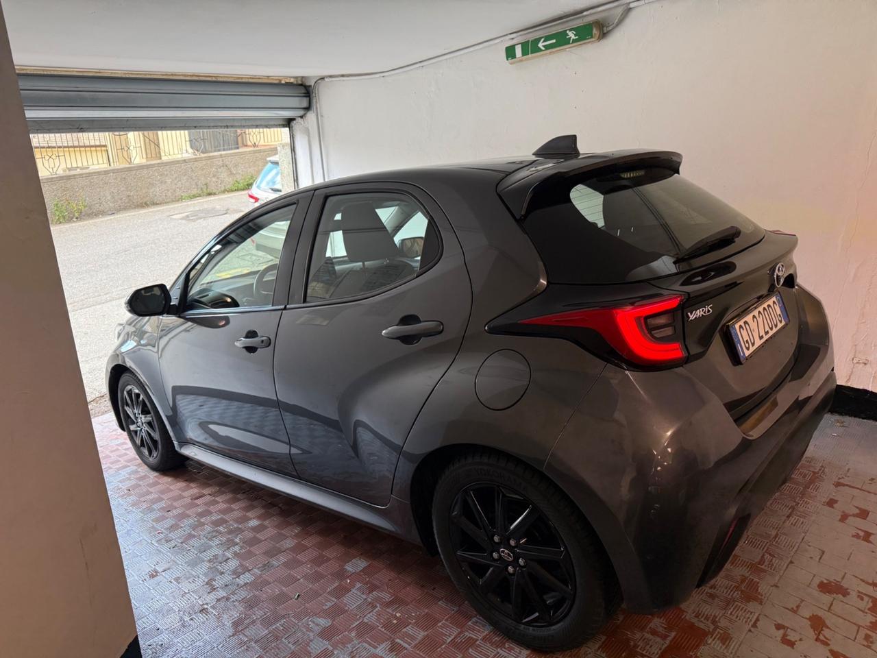 Toyota Yaris 1.0 5 porte Trend