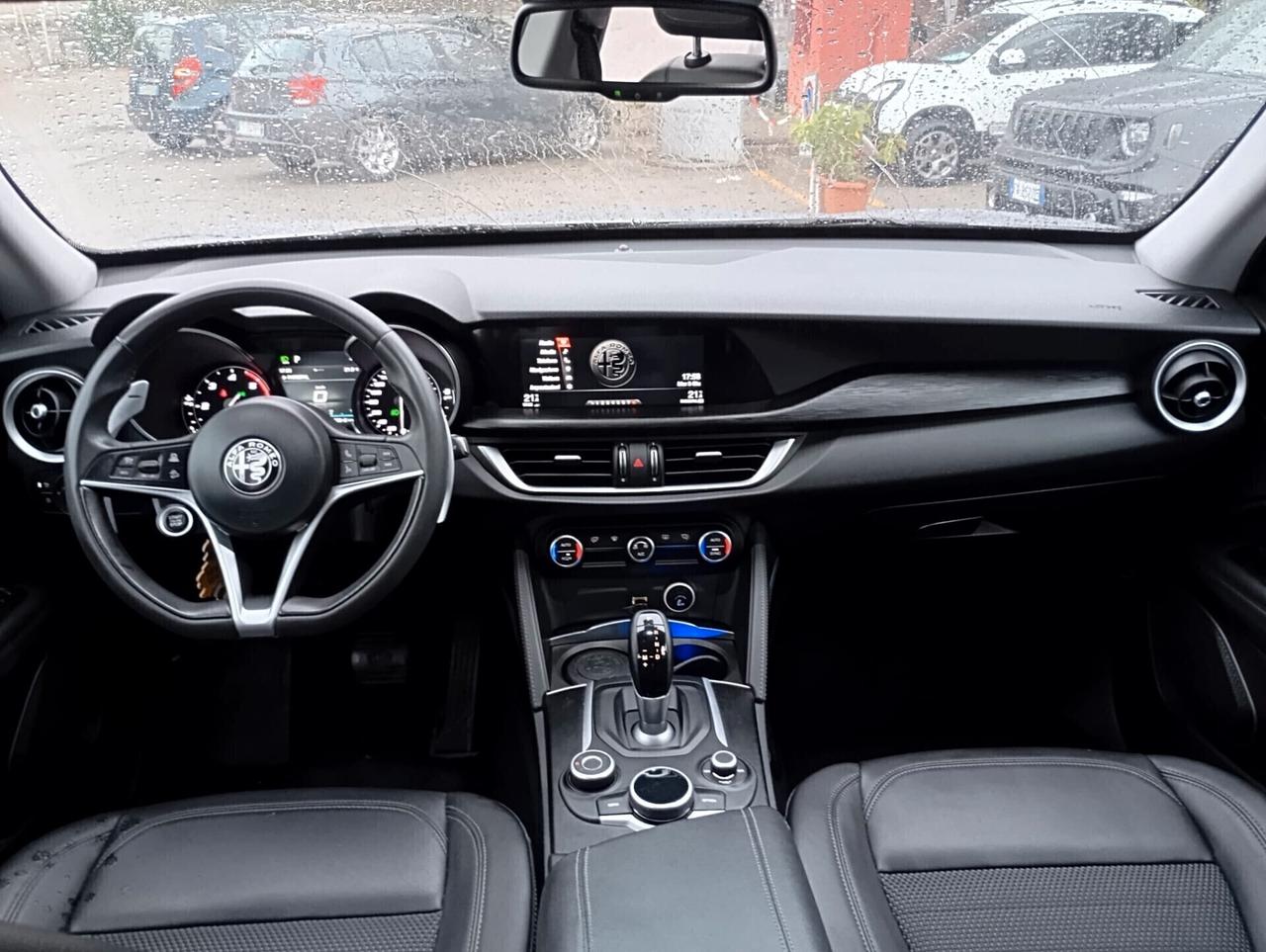 Alfa Romeo Stelvio Q4 2.2 Turbodiesel 210 cv automatico