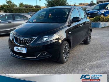 Lancia Ypsilon 1.0 FireFly 5 porte S&S Hybrid Ecochic Gold IN PROMO