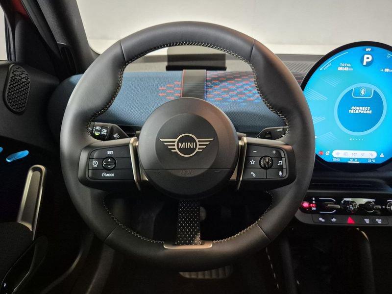 MINI Aceman Mini J05 All-Electric Mini E Favoured