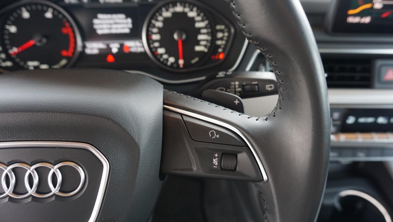 Audi A4 Avant 30 2.0 tdi Business 122cv s-tronic my16