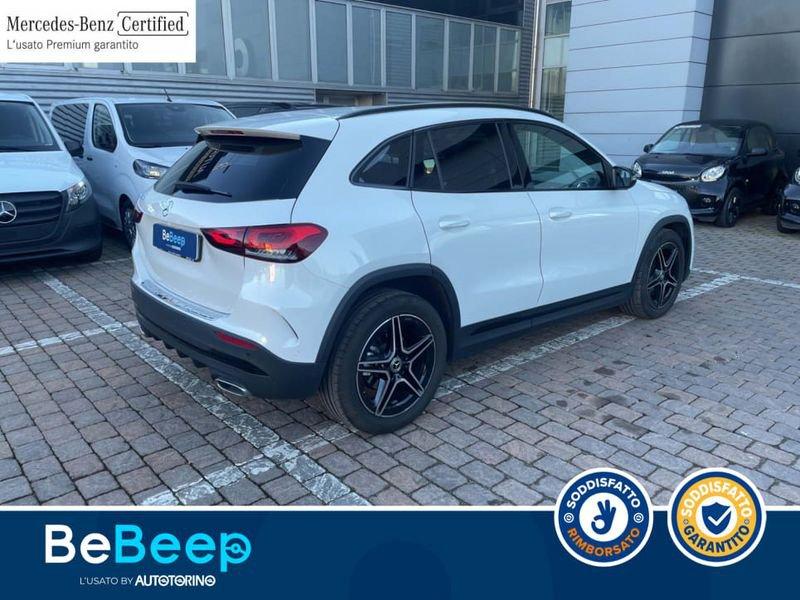 Mercedes-Benz GLA 180 D PREMIUM AUTO