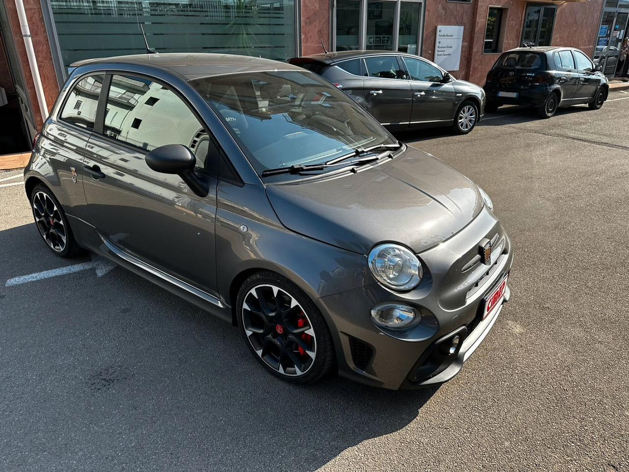 Abarth 595 1.4 Turbo T-Jet 180 CV Competizione