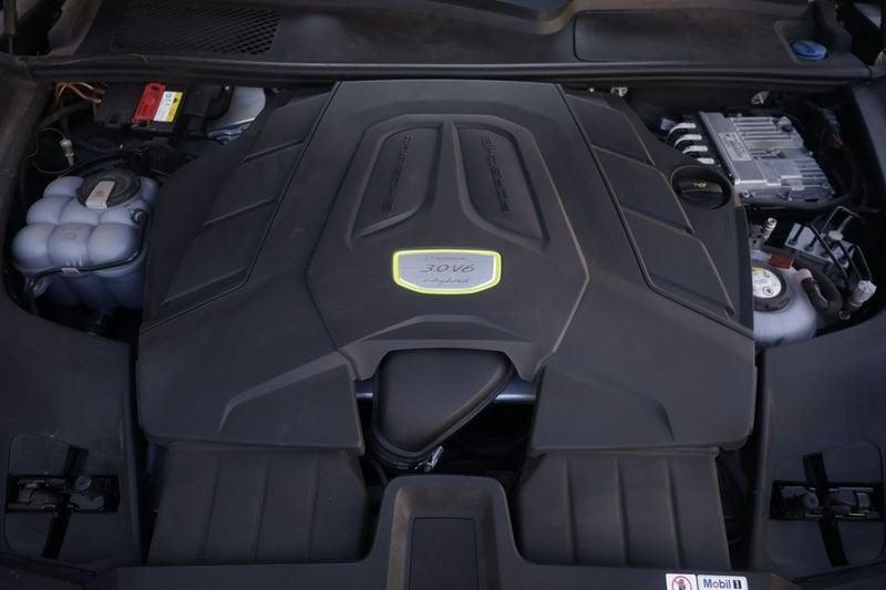 Porsche Cayenne 3.0 V6 E-Hybrid Tetto Panoramico Unicoproprietario