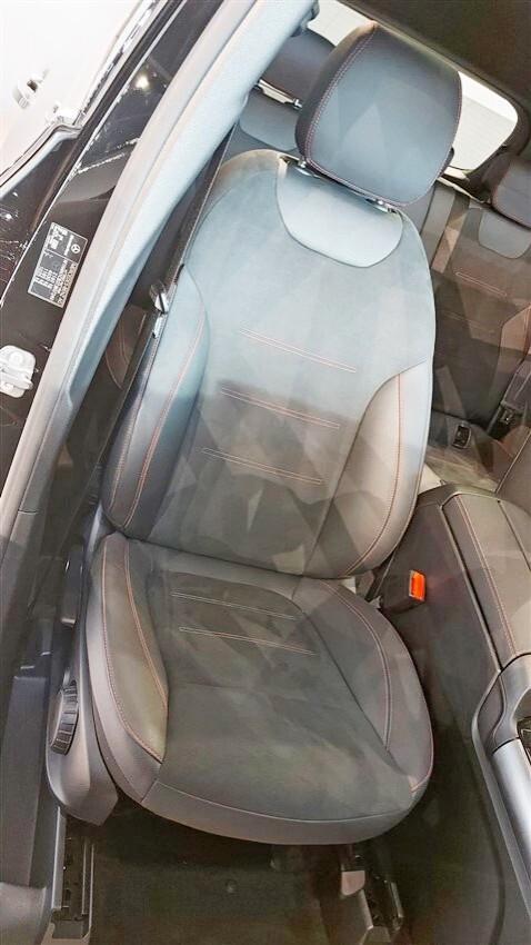 Mercedes-benz GLA 200 d Automatic AMG Line Premium Plus