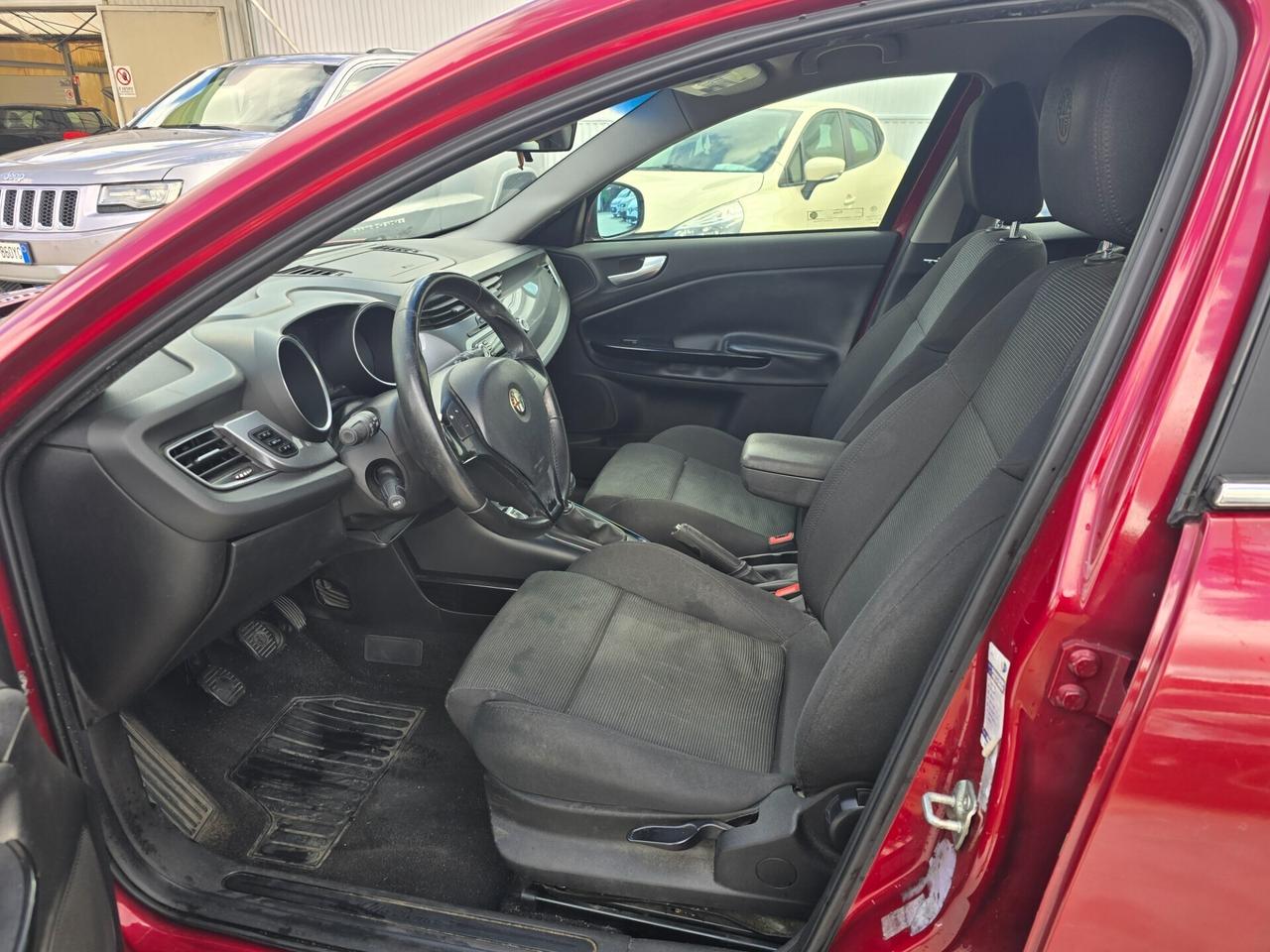 Alfa Romeo Giulietta 1.6 JTDm-2 105 CV Distinctive