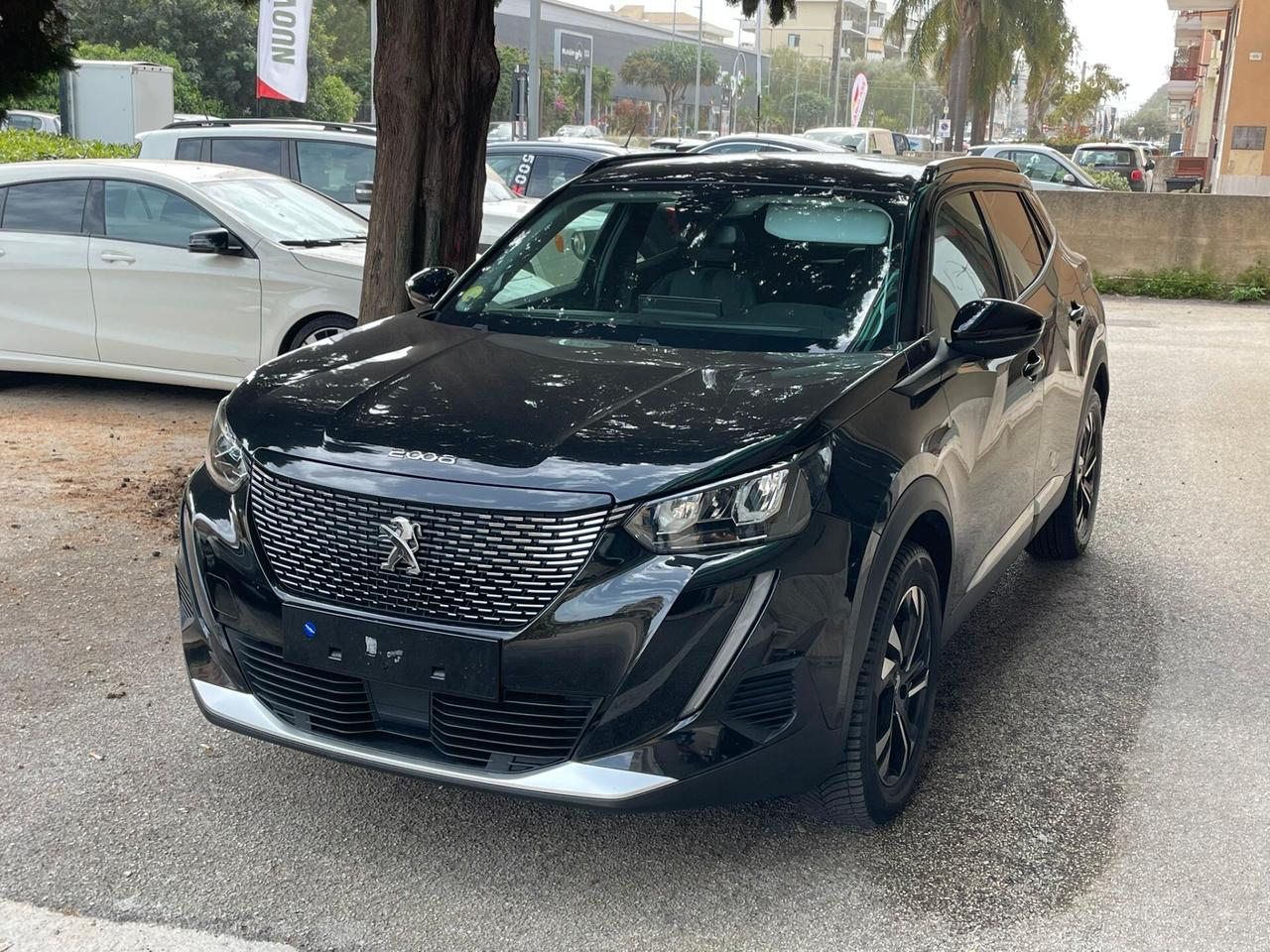 Peugeot 2008 BlueHDi 130 S&S EAT8 Allure