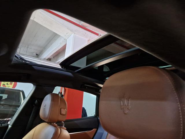 MASERATI Levante 3000 V6 CV.250 TETTO+21'+ UNIPROPR