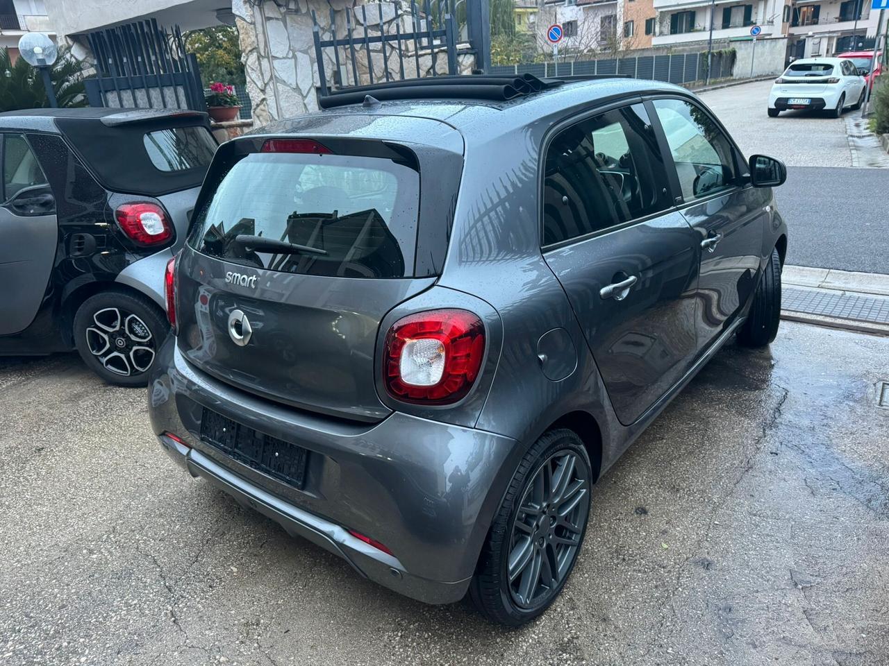 Smart ForFour BRABUS 0.9 Turbo twinamic superpassion style