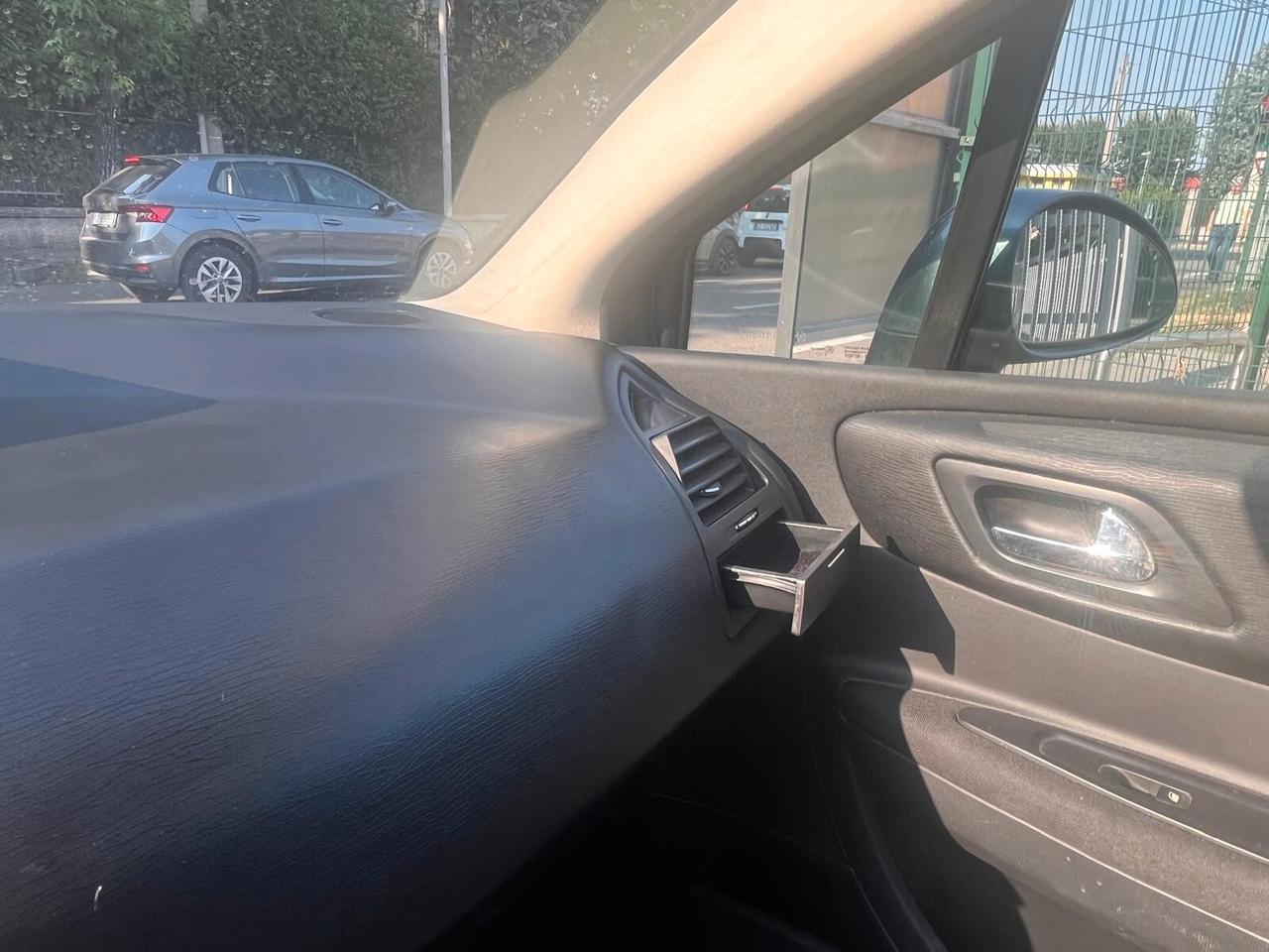 Citroen C4 1.4 Cashmere - 2007