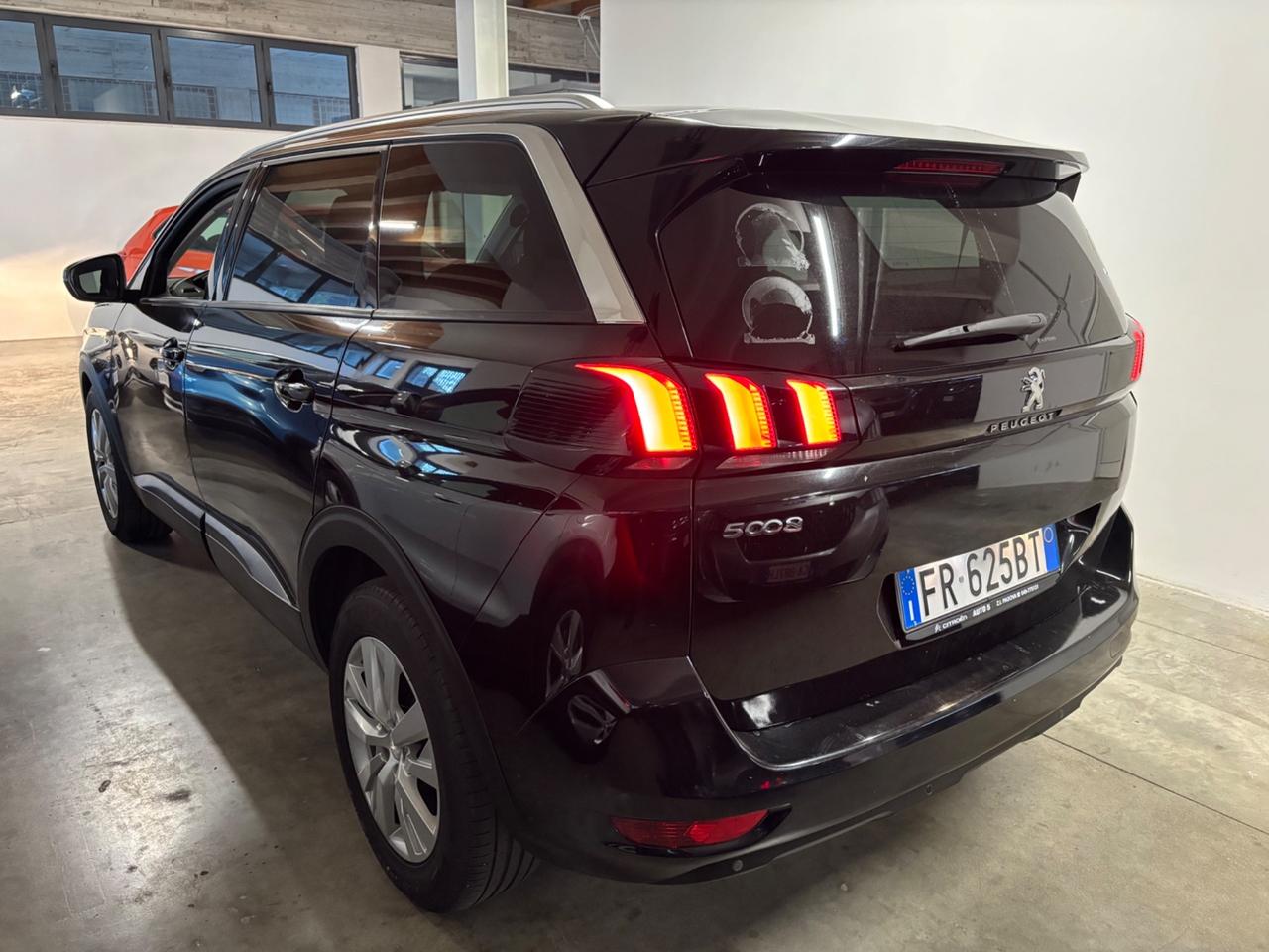 Peugeot 5008 1.6D | 7 POSTI GT-LINE |
