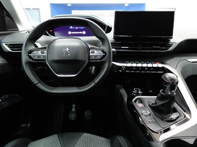 Peugeot 3008 II 1.5 BlueHDI 130 CV ALLURE