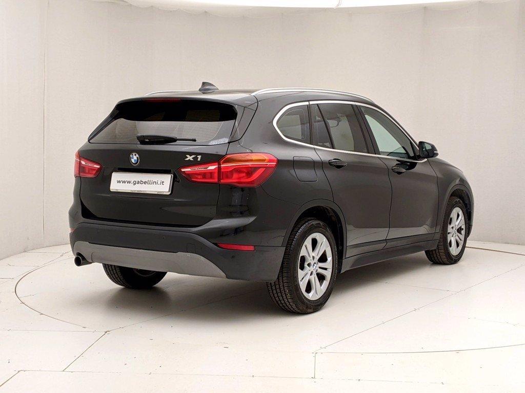 BMW X1 sDrive18d xLine del 2015