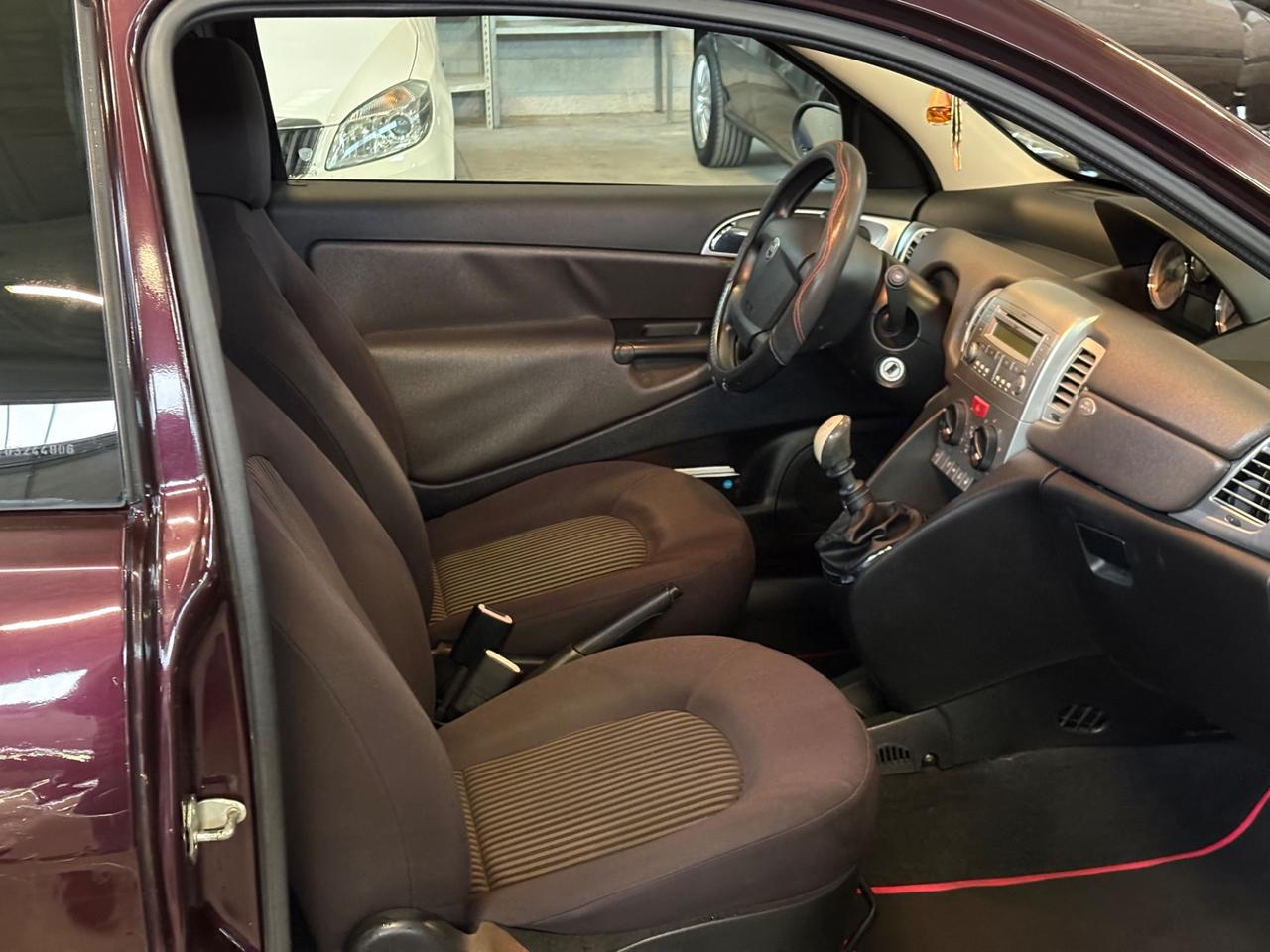 Lancia Ypsilon 1.2 Versus