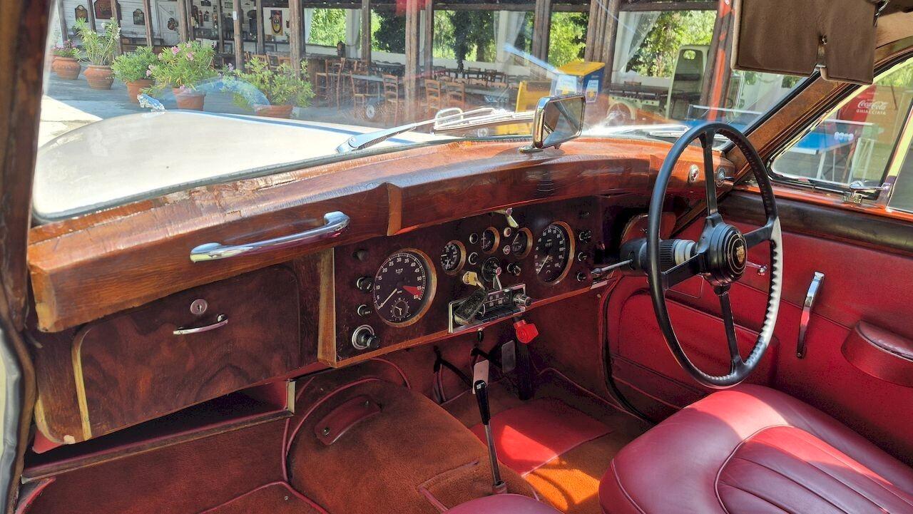 Jaguar Mark IX Saloon MK 9 – 1960 - SUMMER PRICE