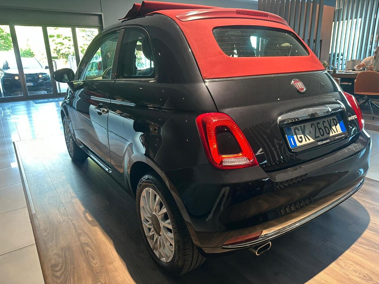 Fiat 500 C 1.0 Hybrid Dolcevita
