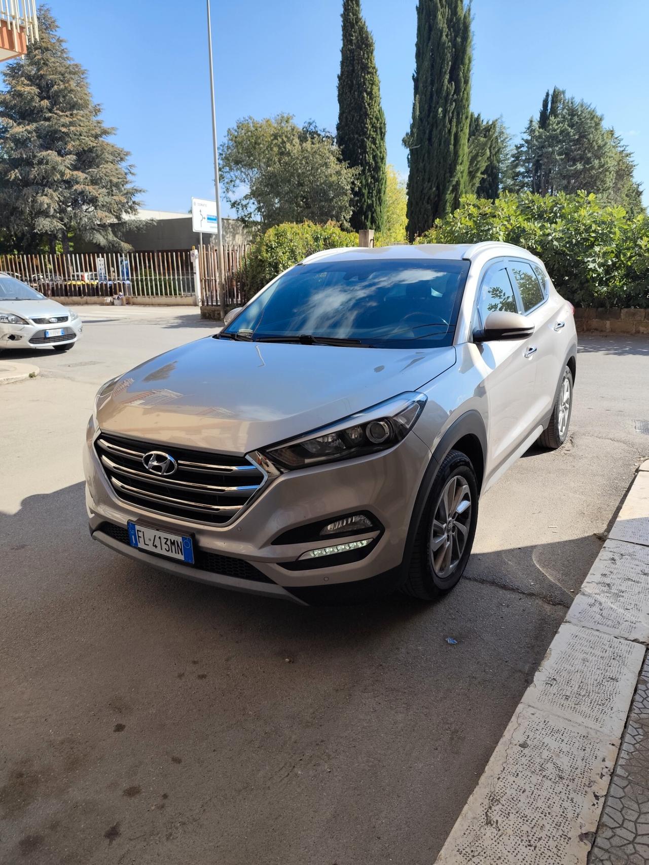 Hyundai Tucson 1.7 XPossible Automatica Full Full