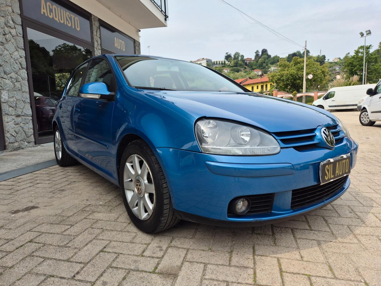 Volkswagen Golf 1.6 /116 cv / Benzina /catena nuova /OK NEOPATENTATI