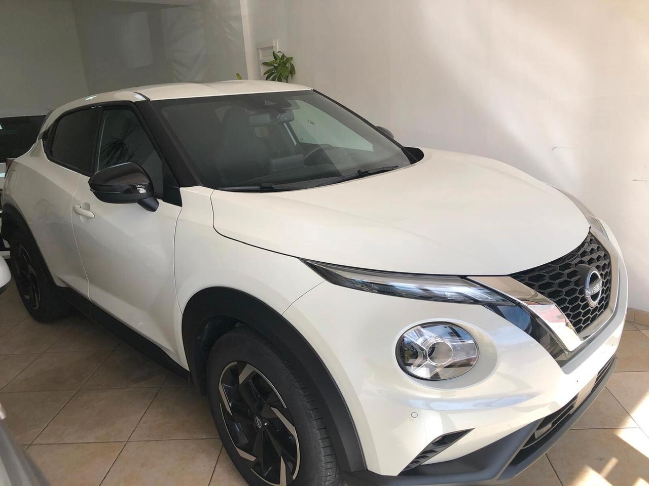 Nissan Juke 1.0 DIG-T 114 CV N-Connecta
