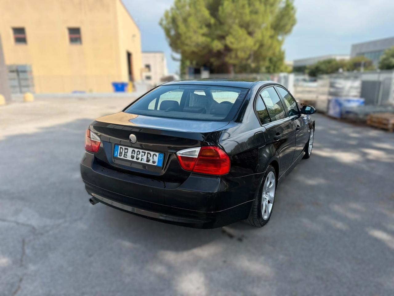 BMW 320 BERLINA 2.0 D 2007 12 MESI DI GARANZIA