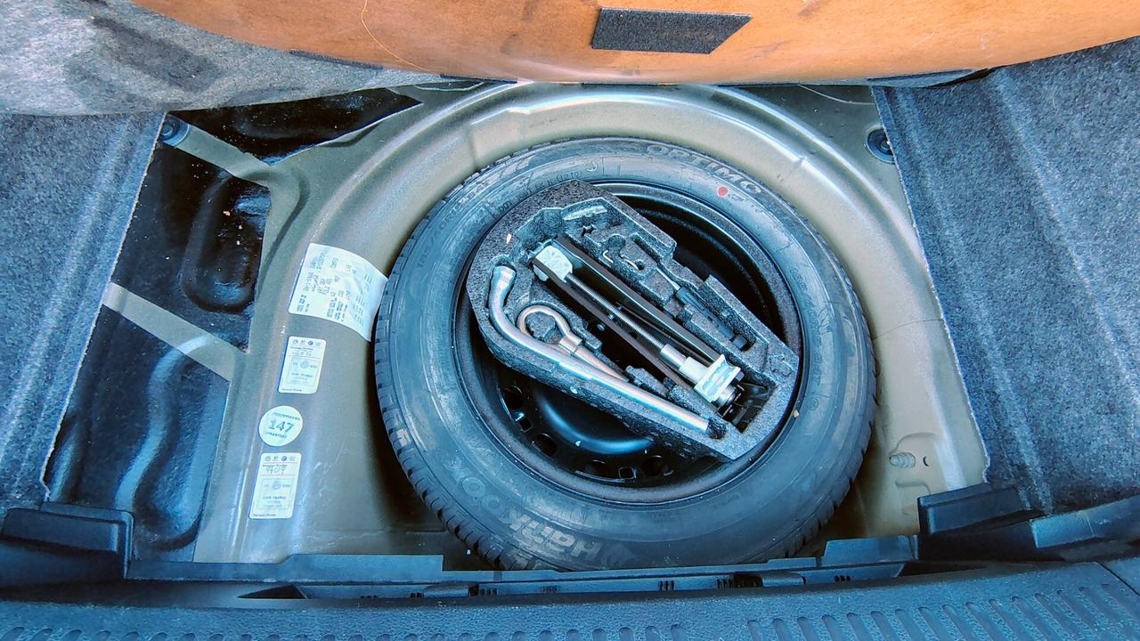 Volkswagen Polo Comfortline 5 p 1.4 benzina 86 cv euro 5