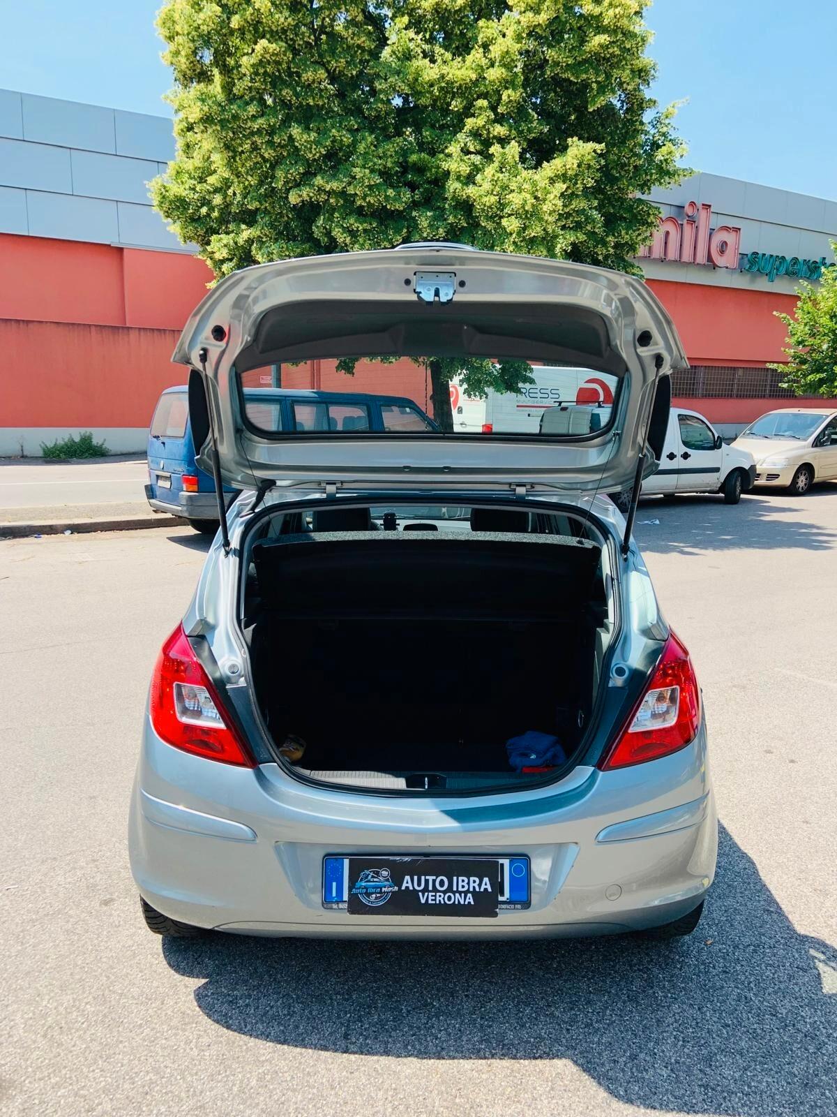 Opel Corsa 1.2 85CV 5 porte GPL-TECH Ecotec