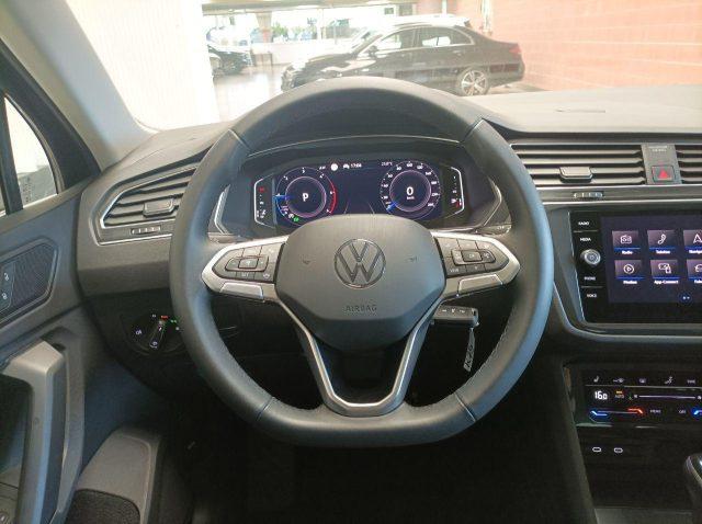 VOLKSWAGEN Tiguan 2.0 TDI 150 CV SCR DSG Life