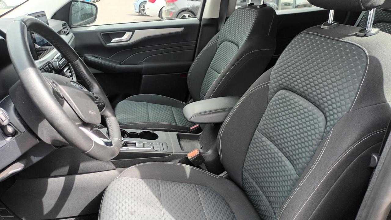 FORD Kuga 3ª serie - Kuga 2.5 Plug In Hybrid 225 CV CVT 2WD Titanium Business