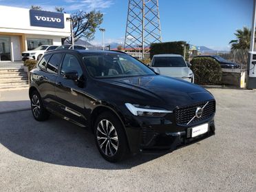 Volvo XC 60 B4 (d) AWD Plus Dark Cambio Automatico