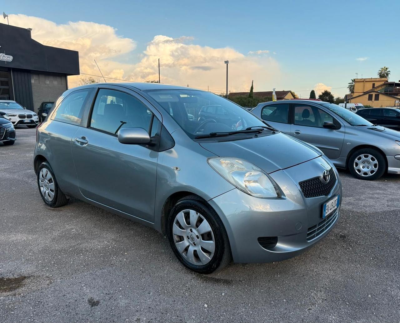 Toyota Yaris 1.4 D-4D 3 porte Sol