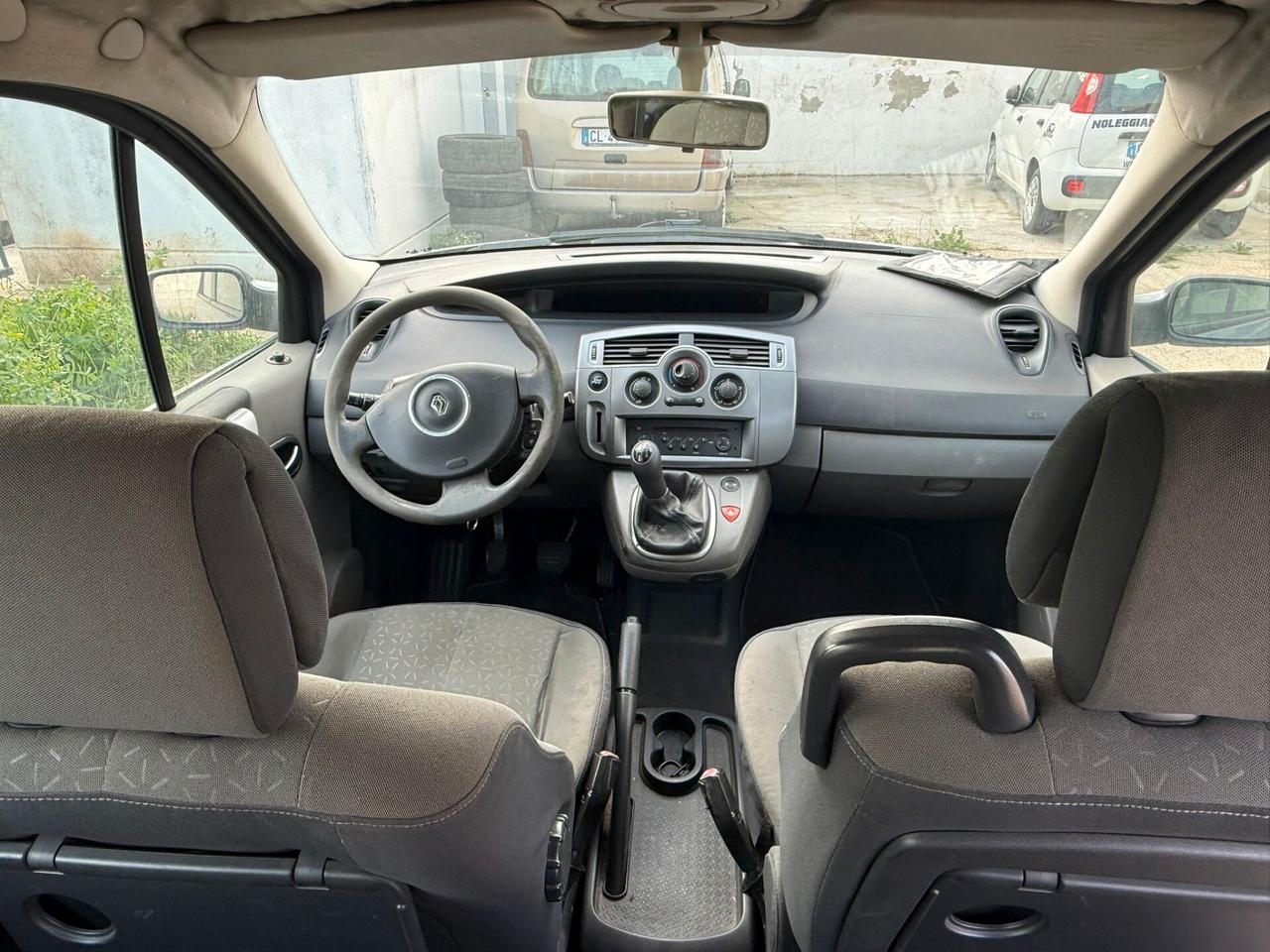 Renault Scenic 1.5 dCi/