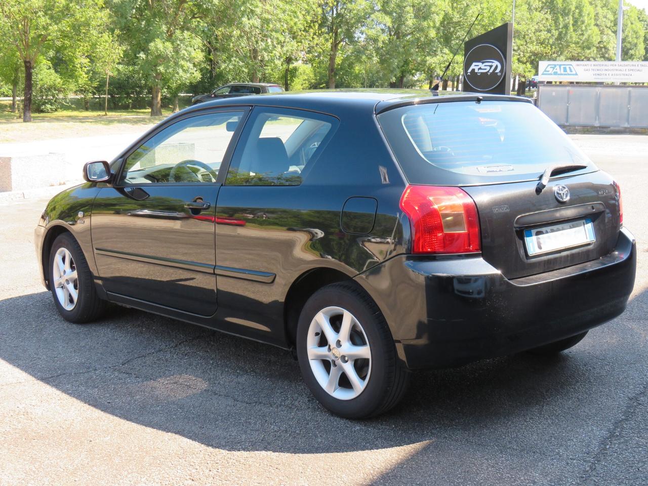 Toyota Corolla 1.4 16V 3 porte