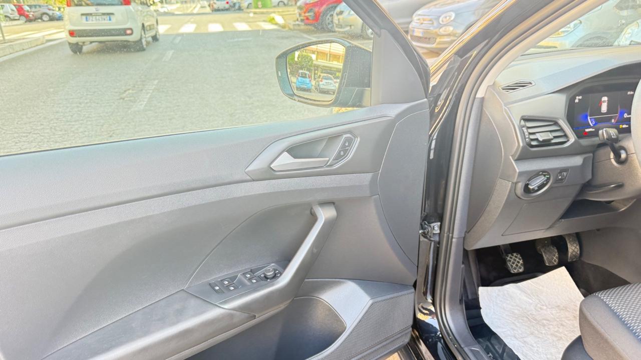 Volkswagen T-Cross 1.0 TSI 110 CV Style LED COCKPIT PDC CERCHI 16 BLUETOOTH SOLO 18000 KM