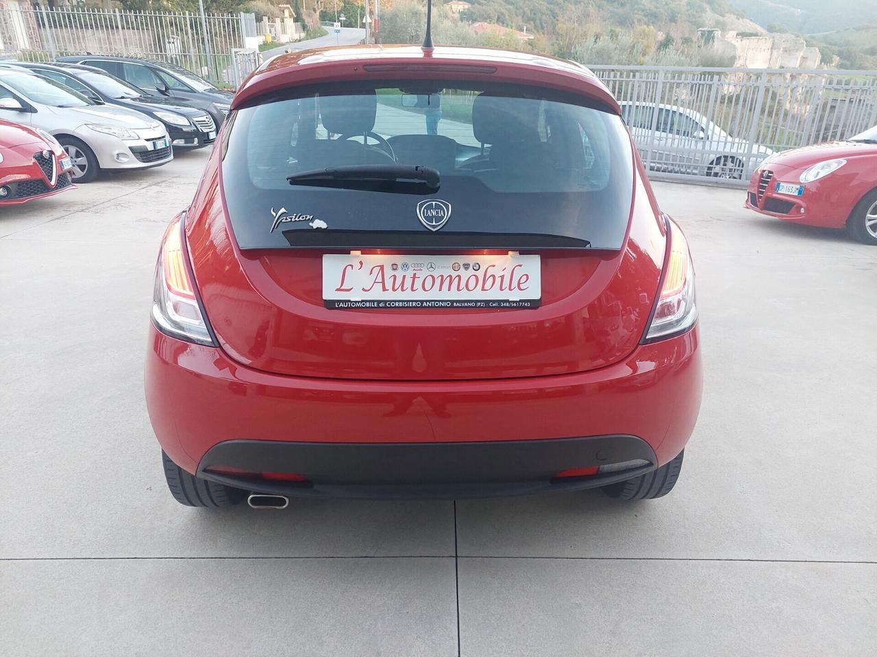 Lancia Ypsilon 1.3 MJT 16V 95 CV 5 porte 2015