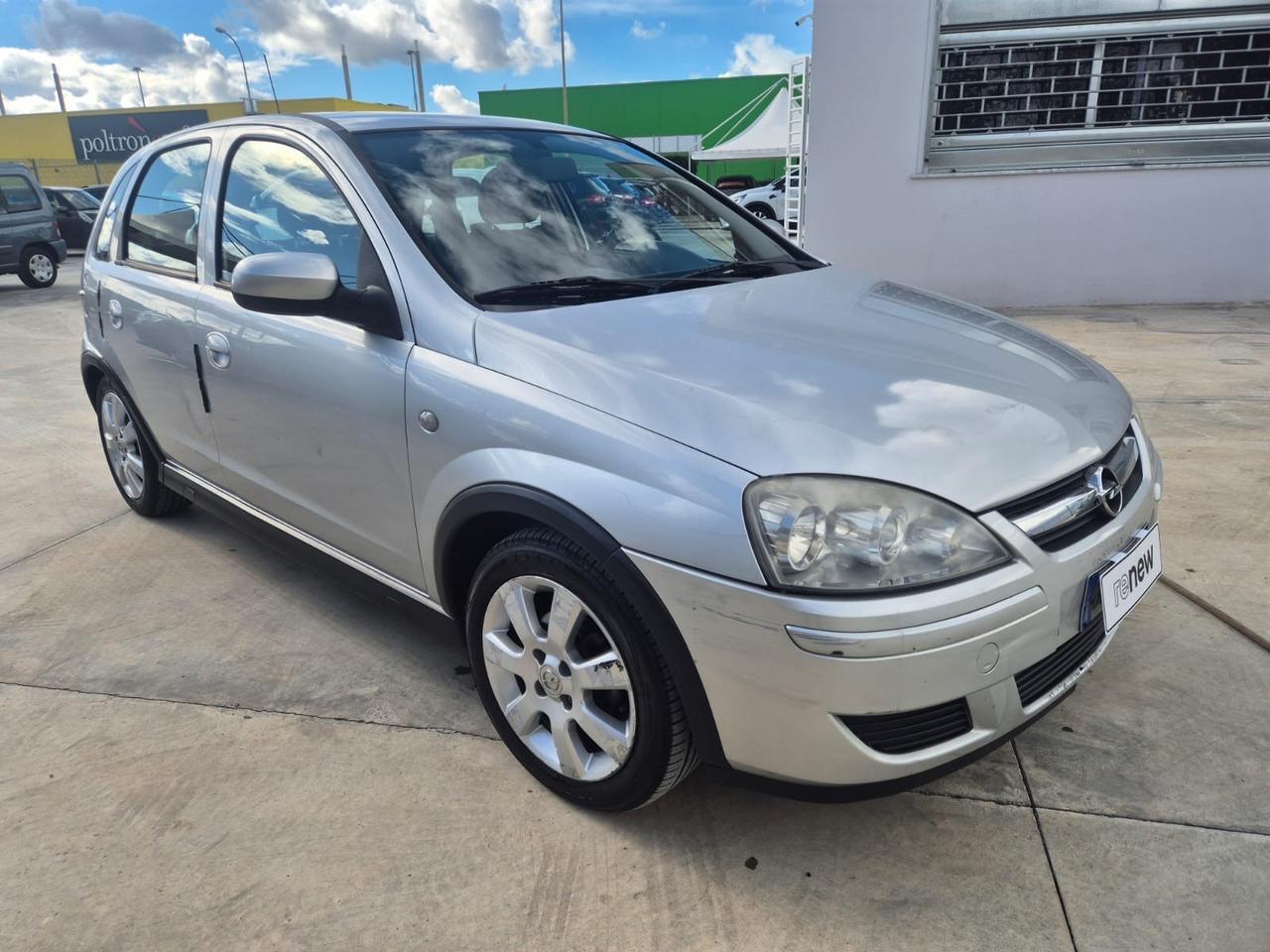 Opel Corsa 1.2 5 porte Cosmo