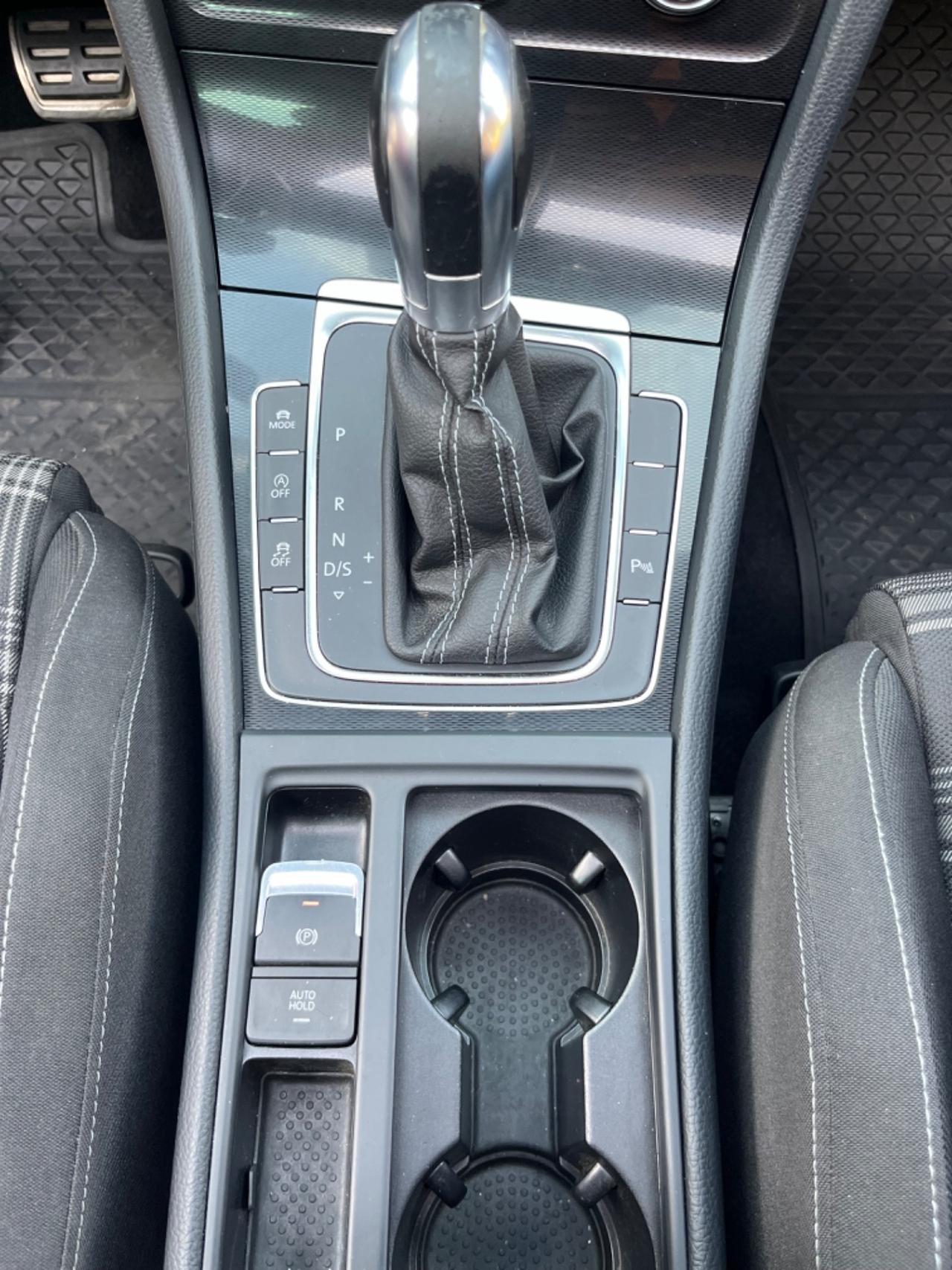Volkswagen Golf GTD 2.0 TDI DSG 5p. BlueMotion Technology