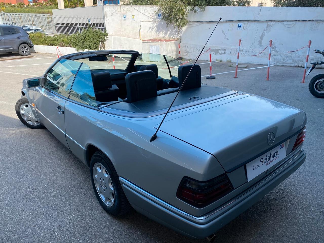 Mercedes-benz E-Series E 200 cat Cabriolet