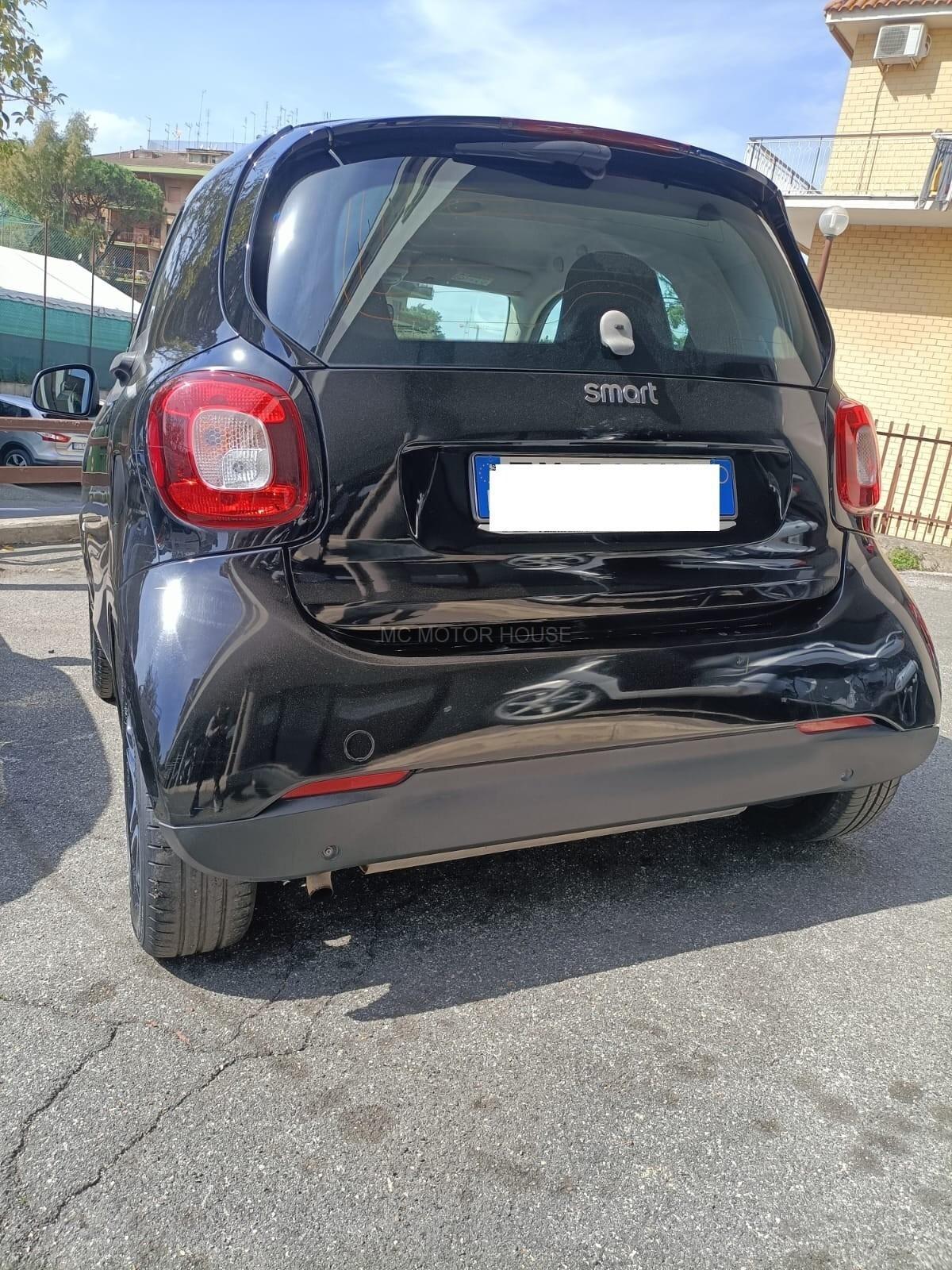 SMART FORTWO BENZINA *NEOPATENTATI* RATE / Permute